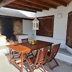 Sol 9 Villa Tías